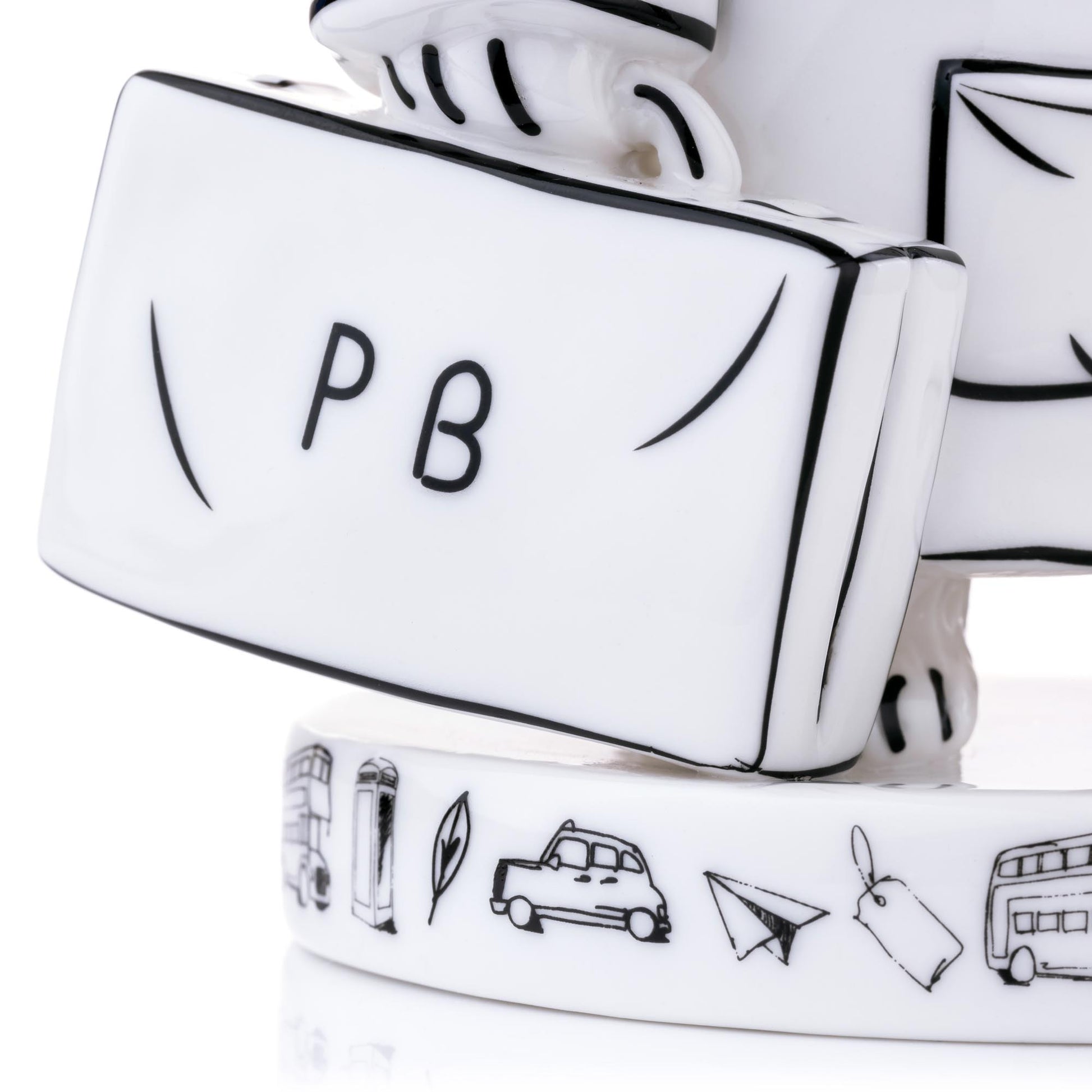 Paddington: Please Look After This Bear - Sketch Style image 4